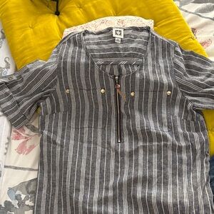 Gray Striped Short Sleeve Top with Zipper